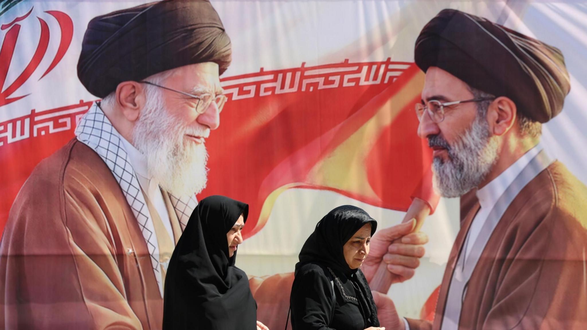 ترمب يعلن التوصل لاتفاق مع ايران وطهران تنفي وترسل عراقجي الى باكستان